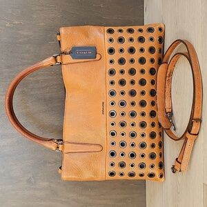 Coach‎ 32339 Borough Grommets Pebbled Leather Bag
